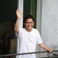 诗人头像